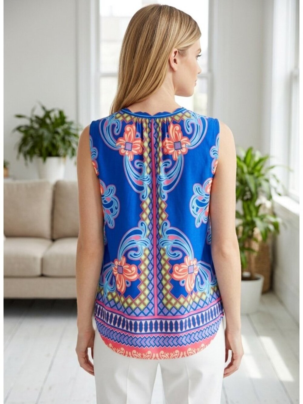 HALE BOB MULTI-COLOR BLUE GEOMETRIC SLEEVELESS TOP - Picture 2 of 9